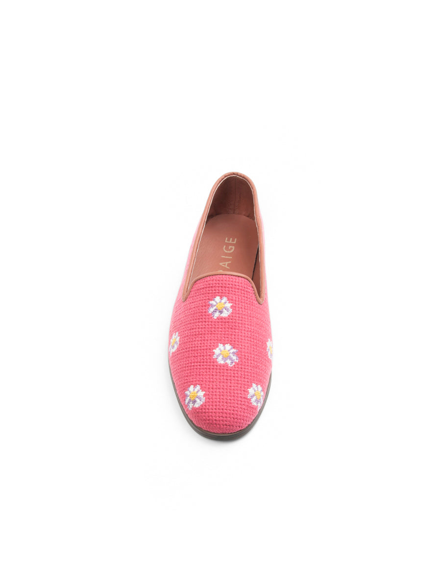 Needlepoint Loafer in Daisies