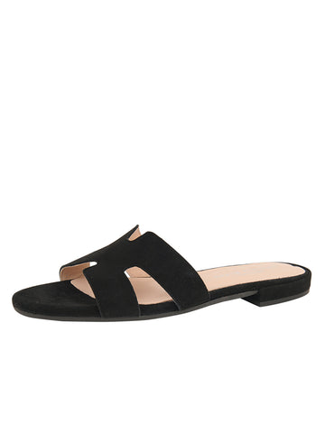 Hallie Flat Sandal