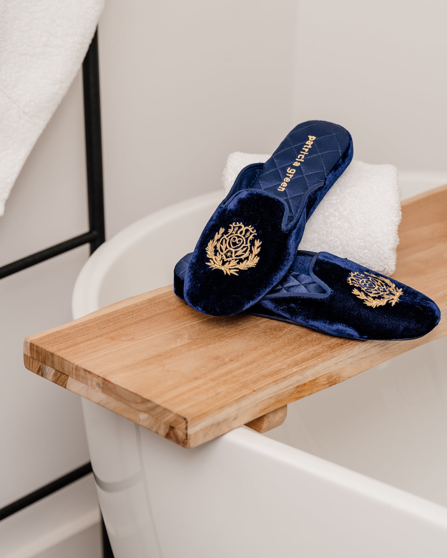 Diana Embroidered Velvet Slipper